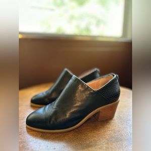 Anthropologie Black Leather Bootie Heel Back Zipper (7M)